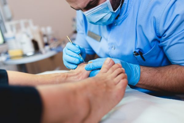 Signs of an infected ingrown