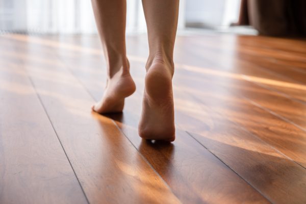 Ed Heels, Why Does My Laminate Floor Make Feet Black