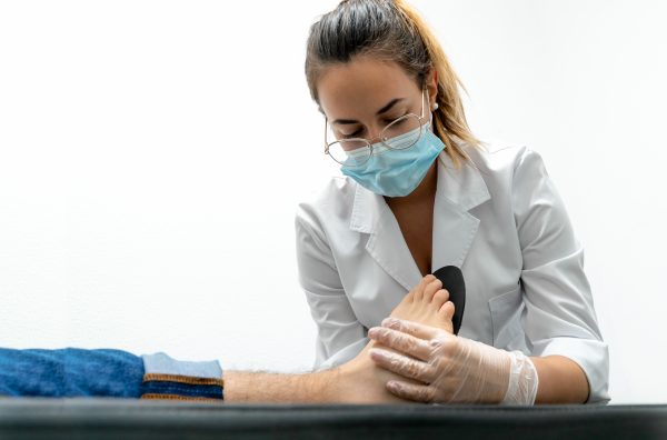 8 Things to Consider When Choosing a Podiatrist